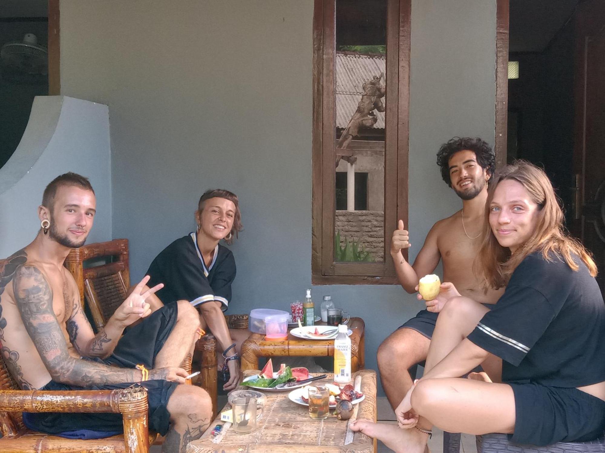 T&T Homestay Kuta  Exterior foto